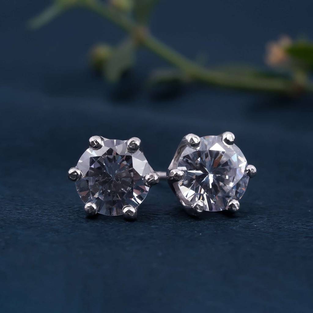 Silver Circle Zircon Stud Earrings : ZLSTD-1030