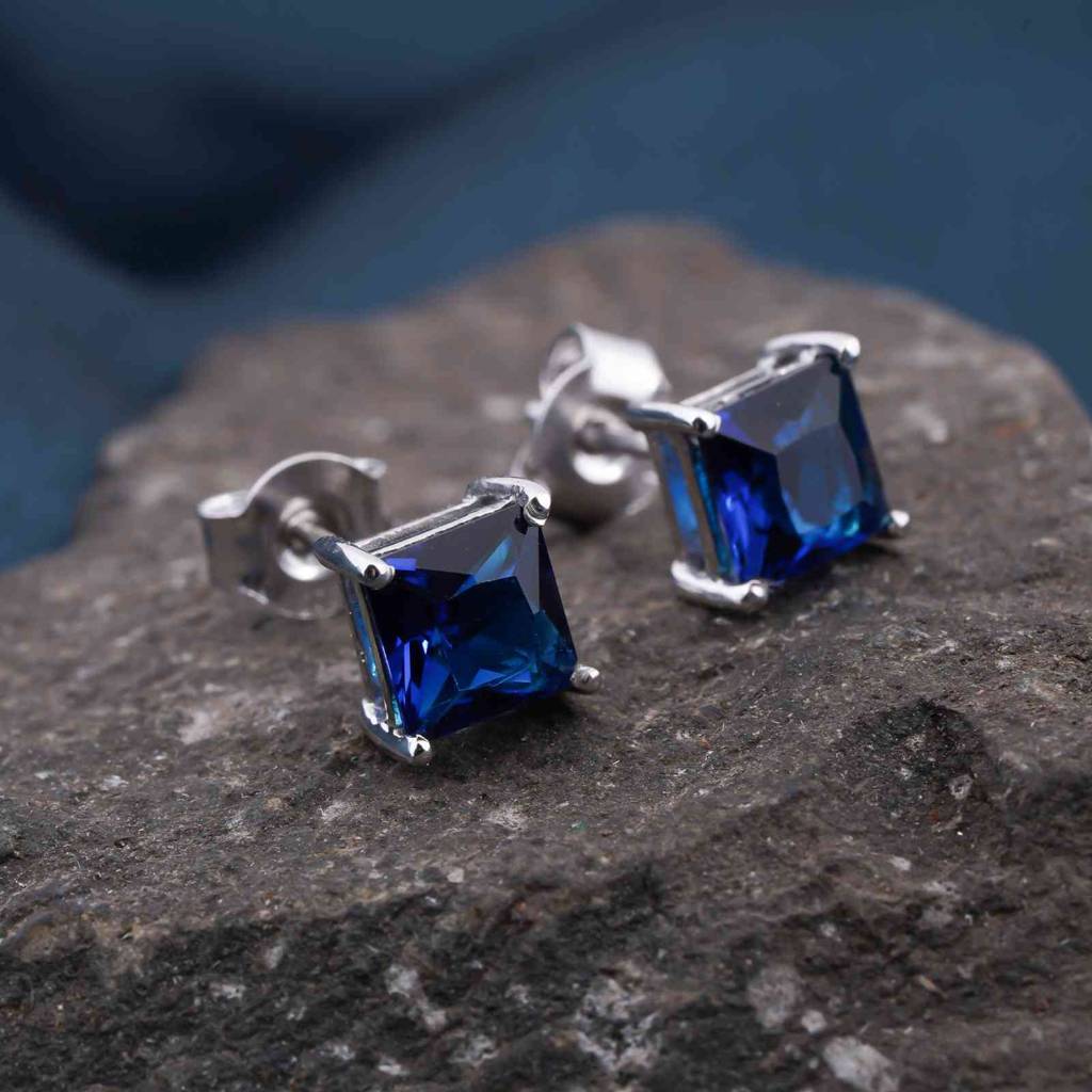 Silver Royal Blue Stud Earrings : ZLSTD-1042