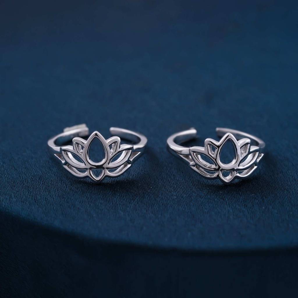 Silver Lotus Flower Toe Rings : ZLTR-011