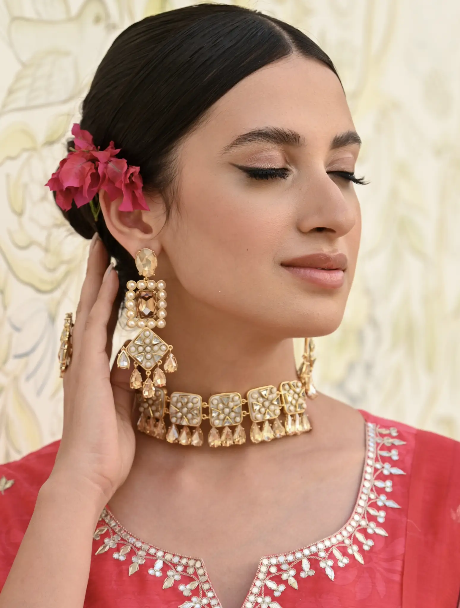 Zahara Earrings (Gold) | Zahara Earrings ( Gold) · Eternz