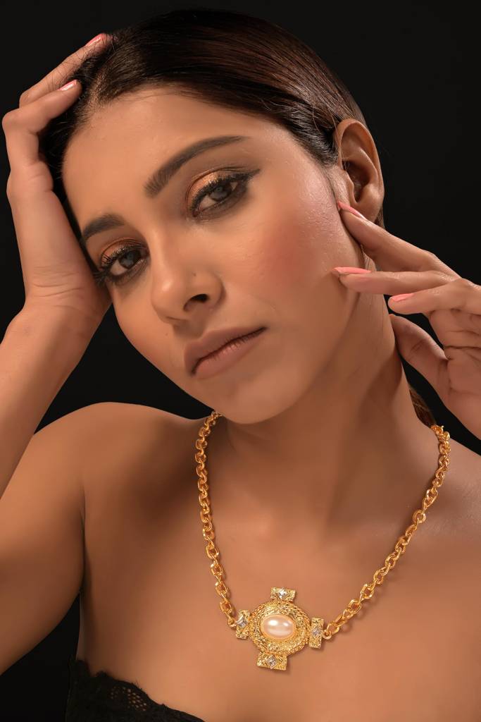 Zerua Necklace
