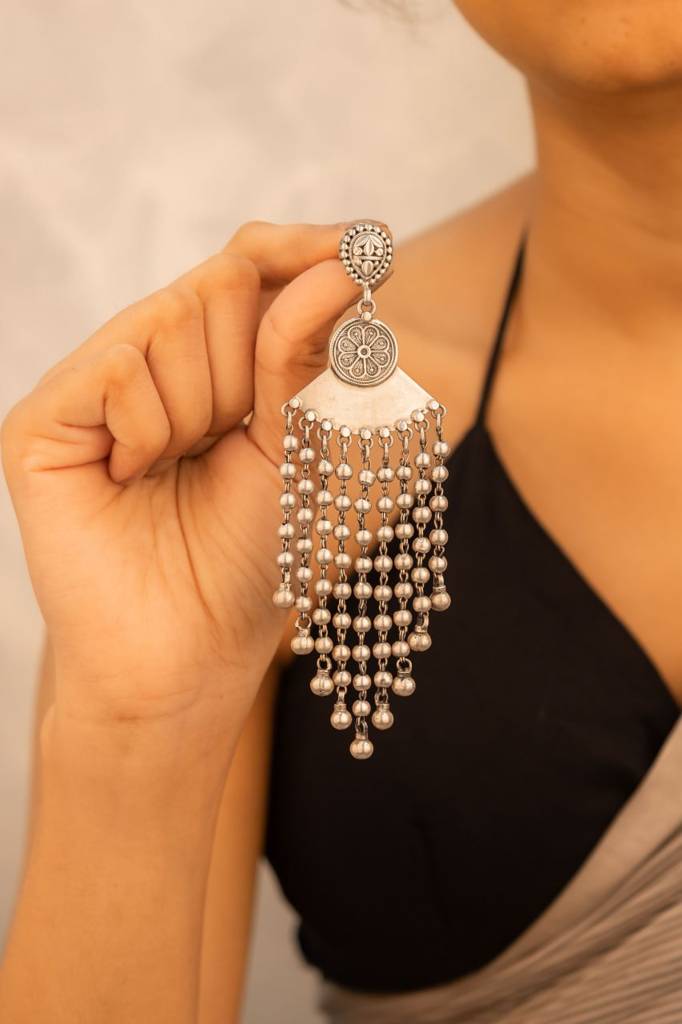 Mizoya Ball Drop Cluster Statement Earring : SE9050