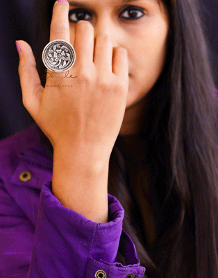 Moh Intricate Flora Circular Ring : SR1005