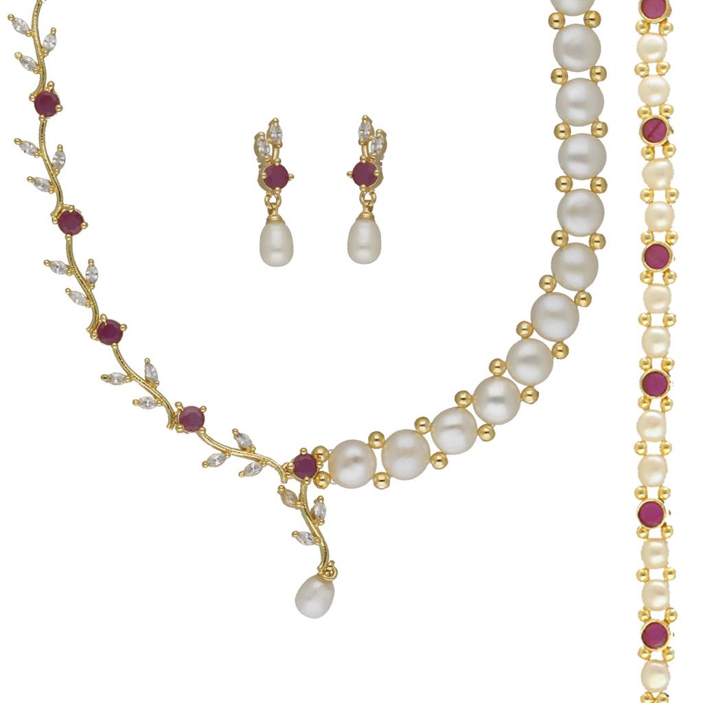 Royal Glint Pearl Necklace Set With Bracelet : JPAUG-25-139