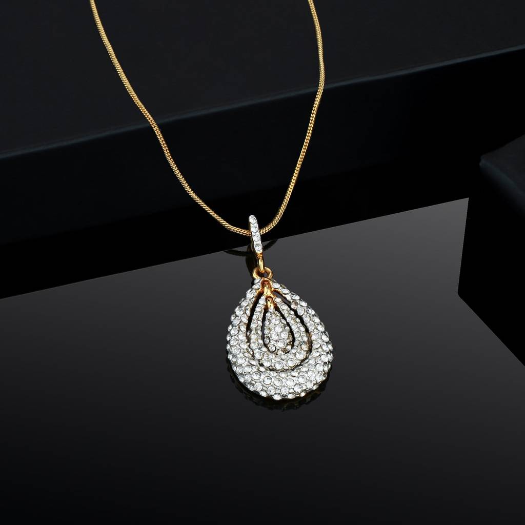 Estele Gold & Rhodium Plated Oval Shaped Pendant With Austrian Crystals For Women : 599PENDANT