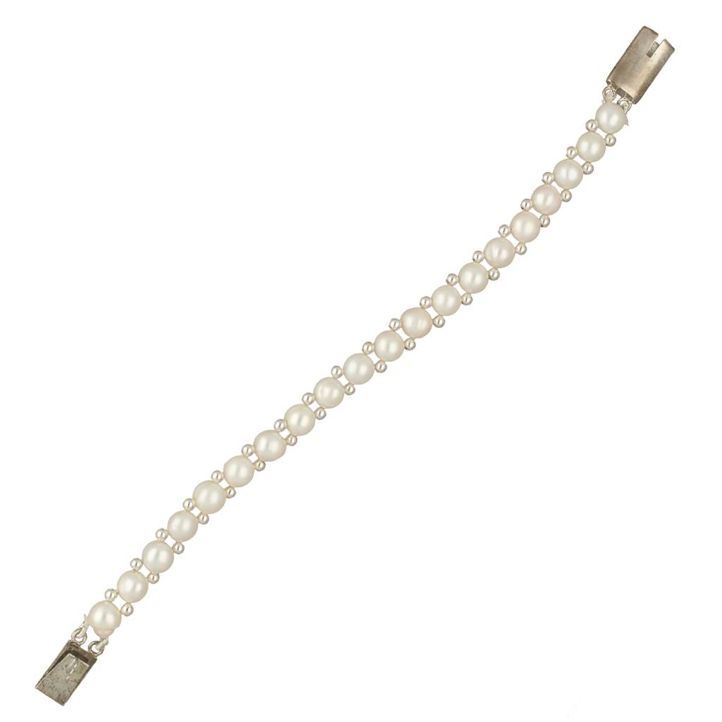 Charm 1 Line Pearl Bracelet : JPAUG-23-146