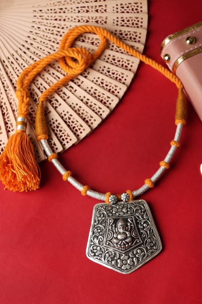 Anvaya Ganesha Chitai Statement Dori Necklace : SN1001-1