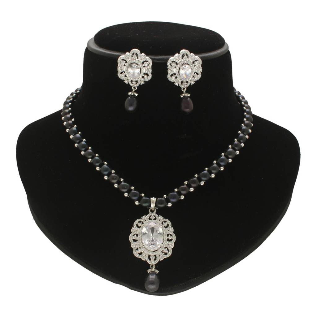 Pran Pearl Necklace Set : JPSEP-24-021