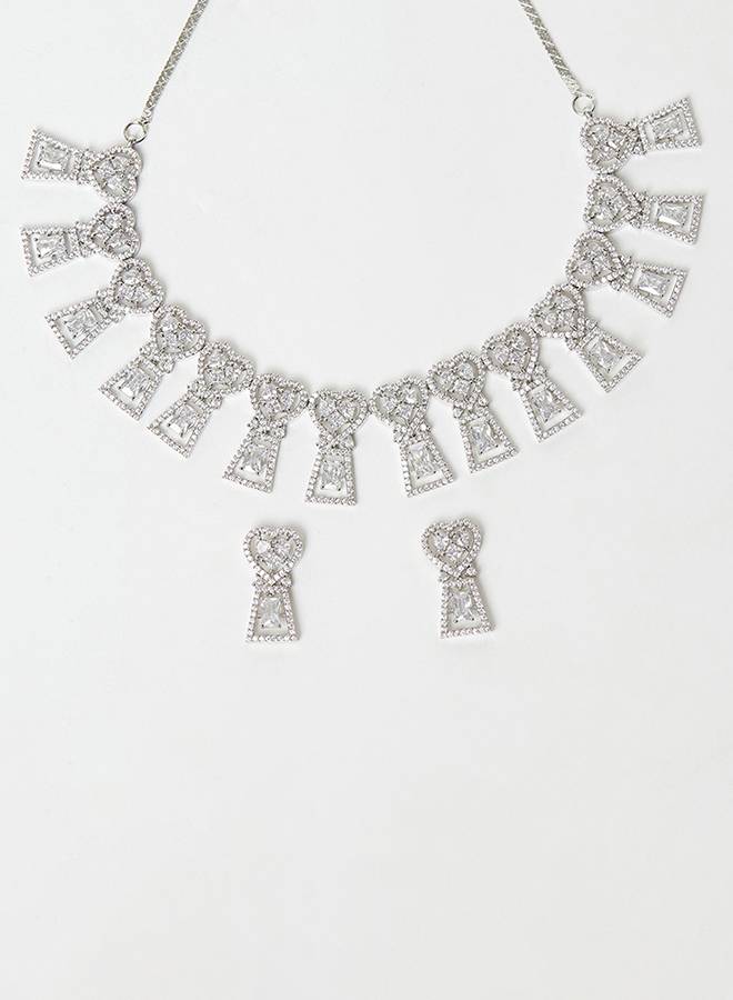 Cubic Zirconia Gems Embellished Sparkling Elegance Necklace Set : 8905124445329