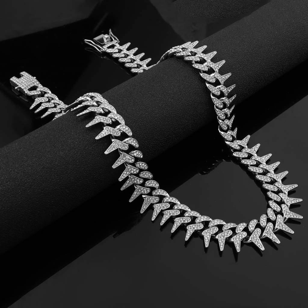 Gothic Thorns Necklace : MN1S0963-S