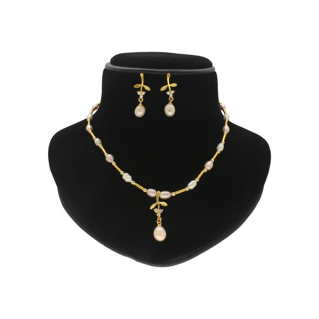 Esita Pearl Pendant Set : JPDEC-24-020