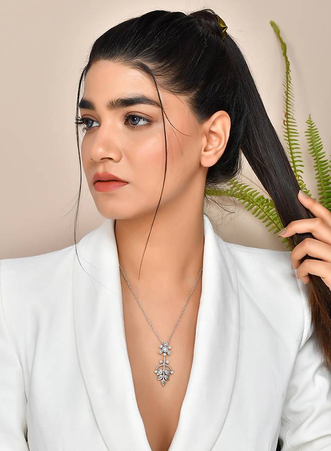 Fresh Fern Magnolia Pendant : 8905124508390