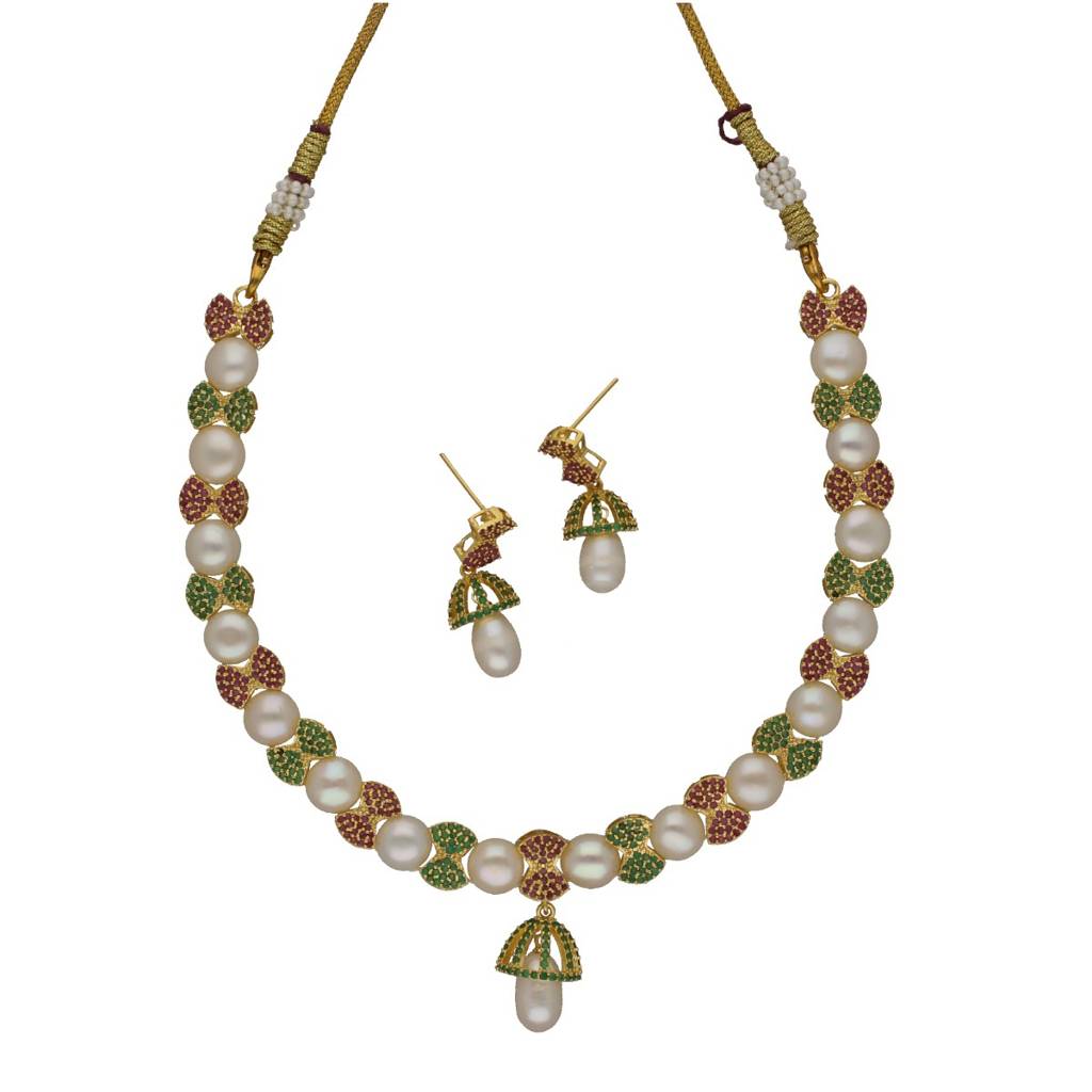 Regal Pearl Necklace Set : JPFEB-24-003