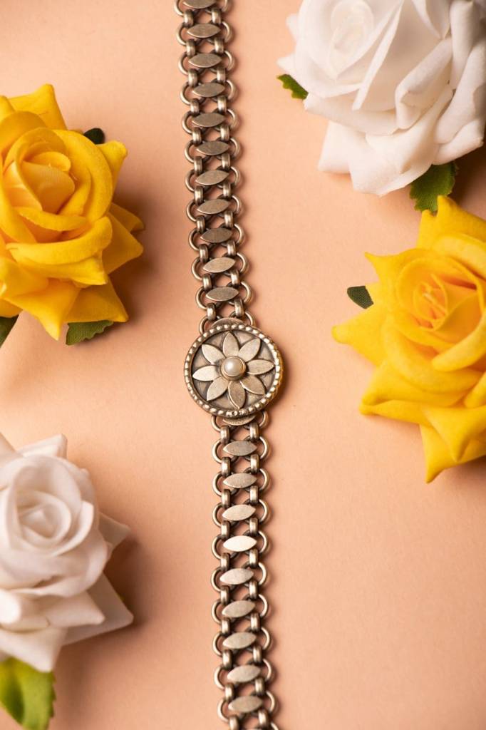 Mizoya Versatile Flower Motif Choker Set : SN30026-1