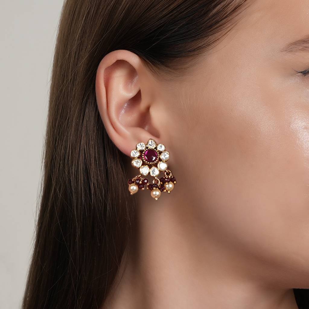White & Maroon Moissanite Studs : SSE870