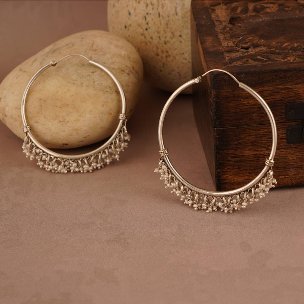 Large Silver Pearl Hoops : SSE669