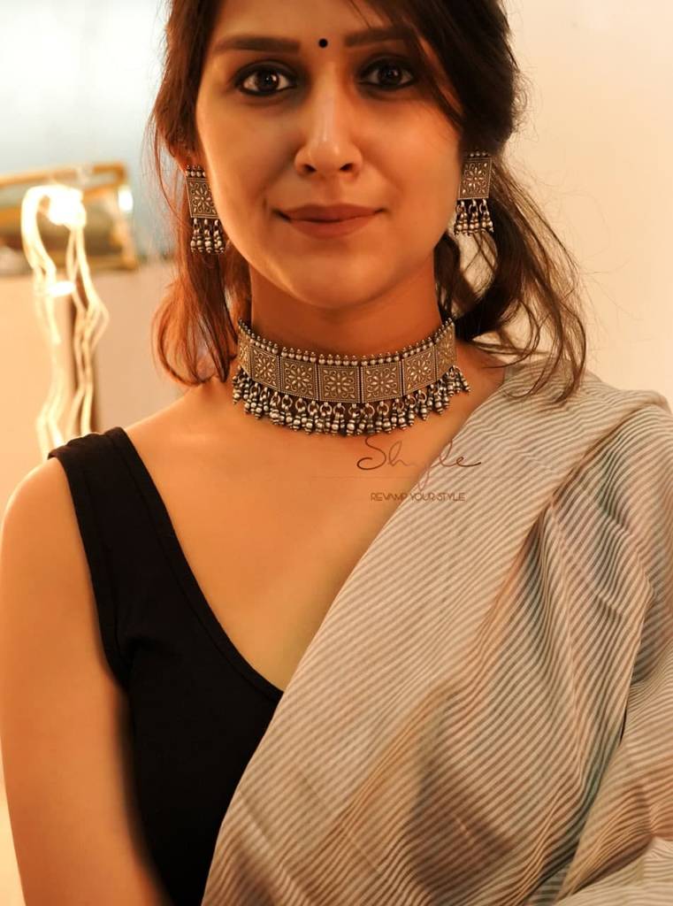 Tattva Intricate Ghughri Choker Set : SN189