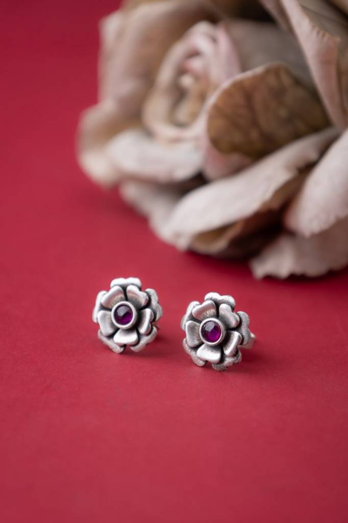 Moh Intricate Rose Everyday Stud Earring : SE20604