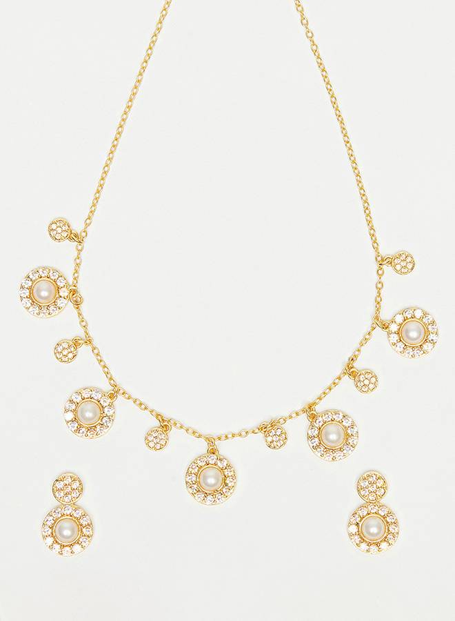 Gold Toned Floral Design Pearl Beads Embedded Necklace Set : 8905124438598
