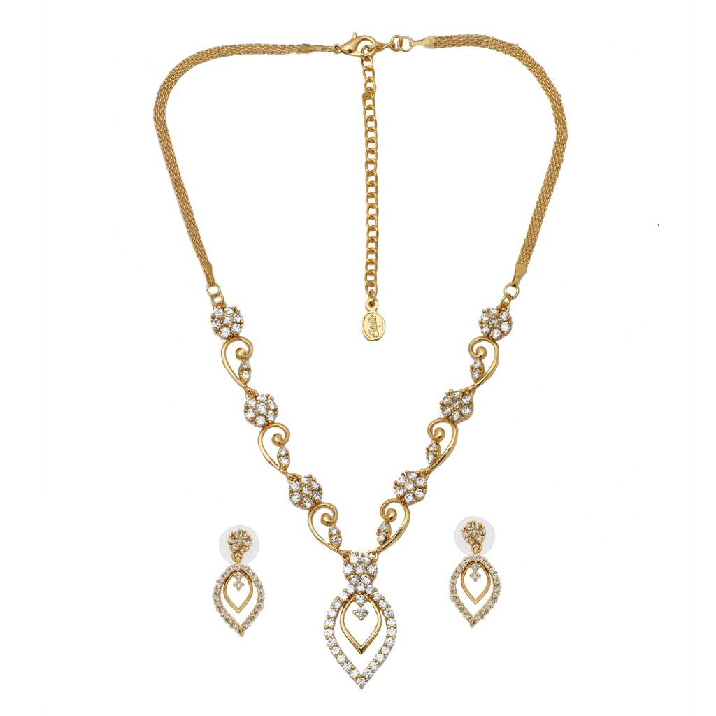 Estele Gold Plated Mesmerizing Jewellery Set For Women : AD-448NKER