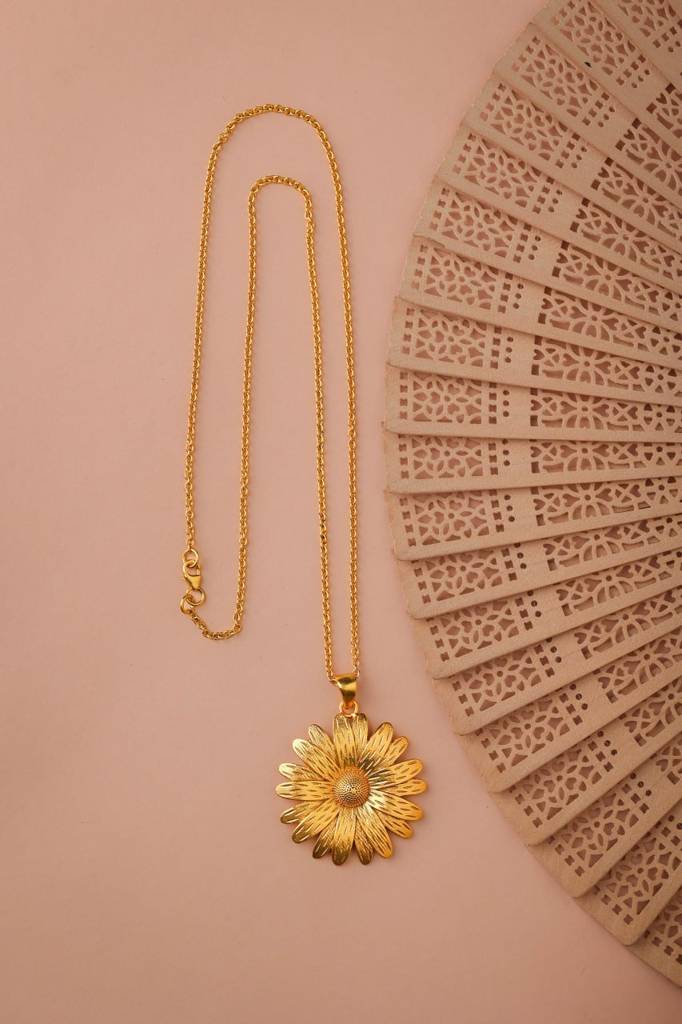 Moh Gold Sunflower Intricate Necklace : SR301817