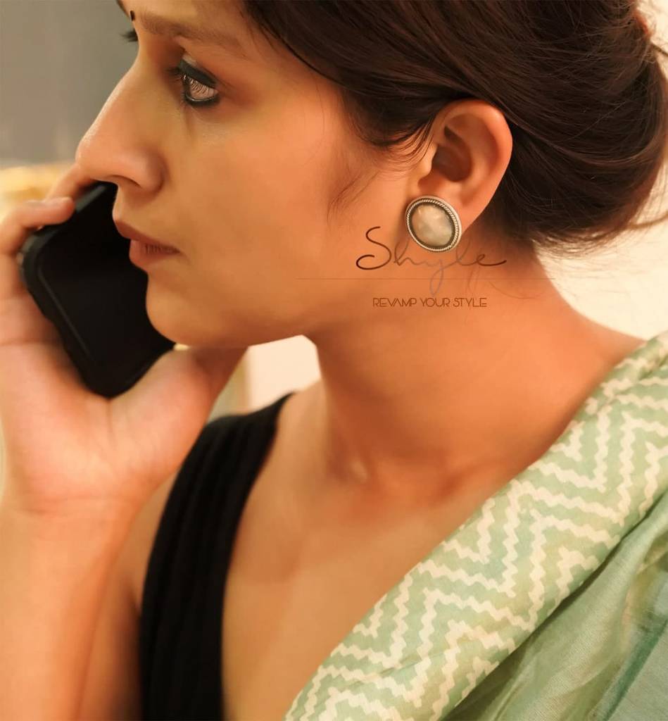 Adya Matte Versatile Studs : SE509