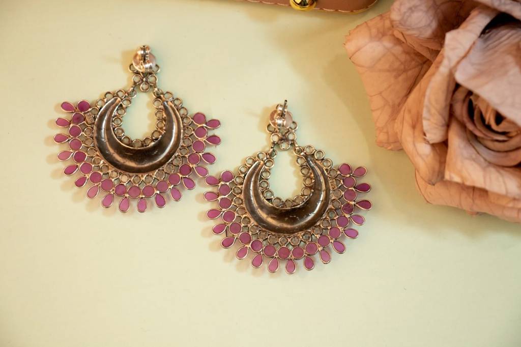 Essence Fine Intricate Scintillating Chandbali : SE9040-1