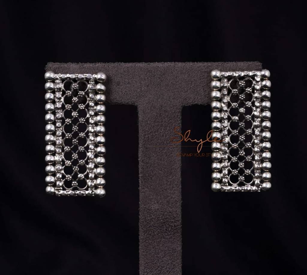 Tattva Flora Jali Statement Necklace Set : SN1143