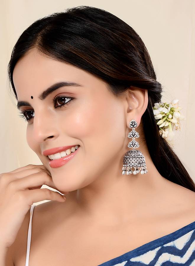 Morni Medinee Jhumkis : 8905124520675