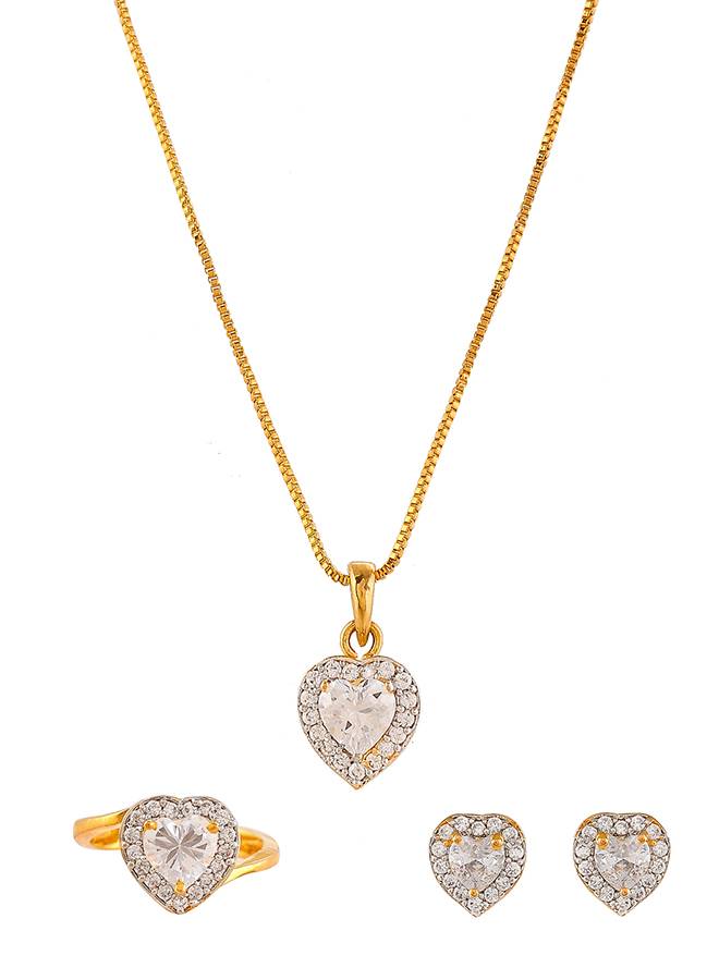 Sparkling Essentials White Heart Shaped Zirconia Box Set : 8905124480221