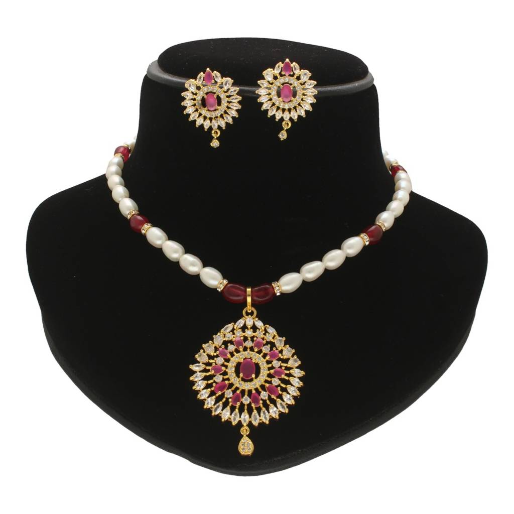 Rinay Pearl Necklace Set : JPSEP-24-031