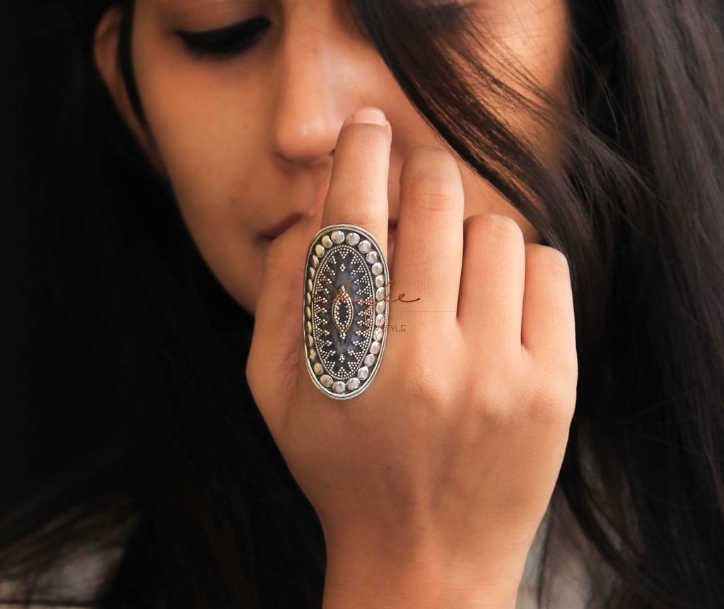 Mizoya Daana Detailed Classic Ring : SR2008-1