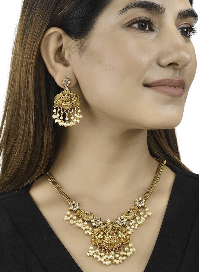 Gold Opulence Temple Jewellery Set : 8905124473230