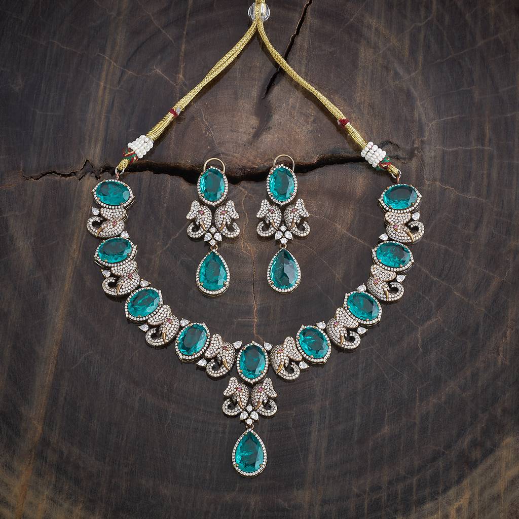 Kushal'S Fashion Jewellery Victorian-Plated Cubic Zirconia Studded Jewellery Set : 427086