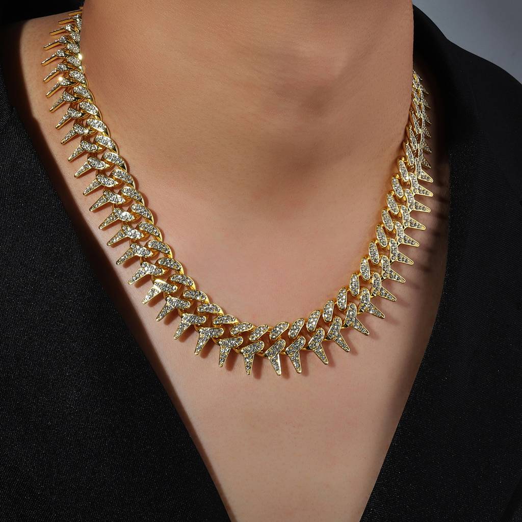 Gothic Thorns Necklace : MN1S0963-G