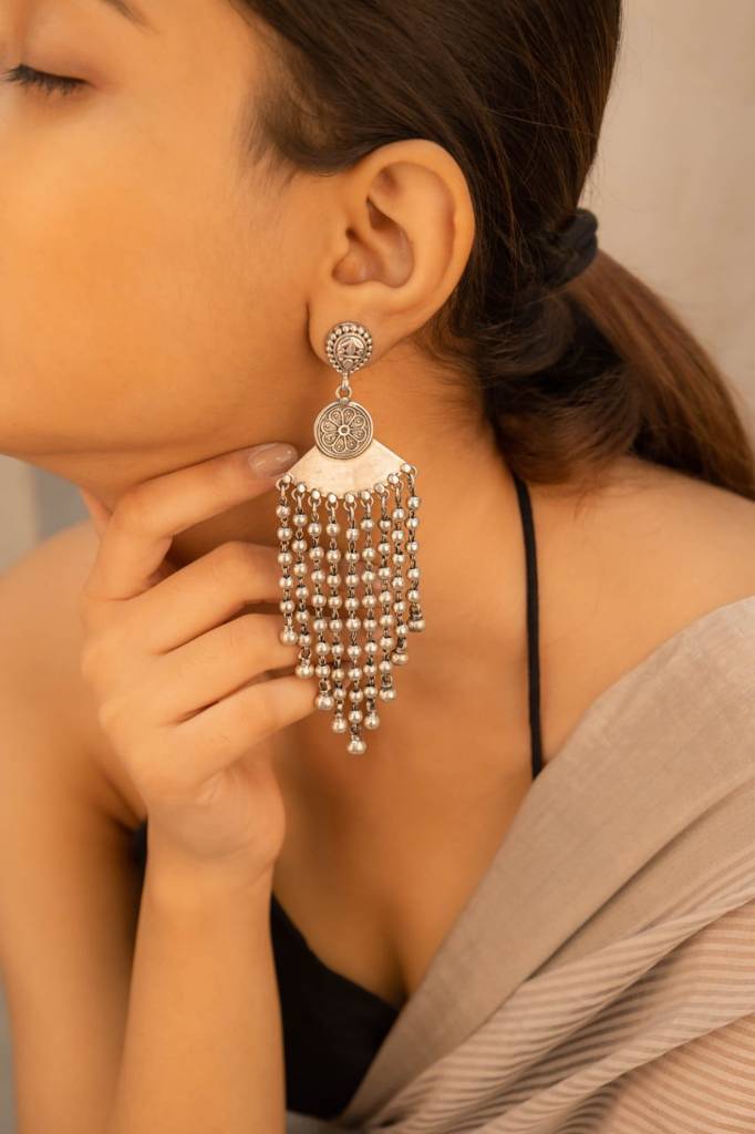 Mizoya Ball Drop Cluster Statement Earring : SE9050