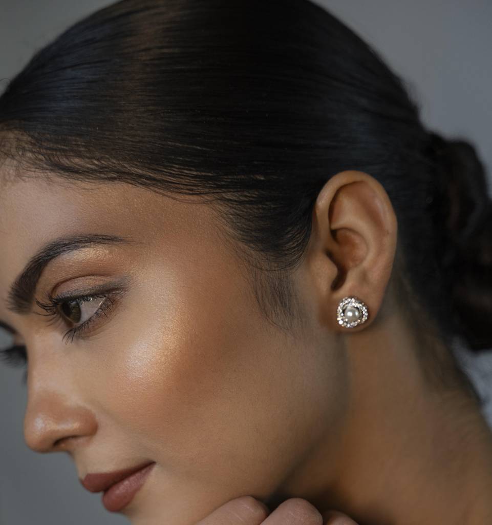 Callie Pearl Studs : T13