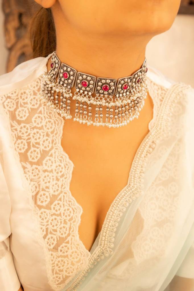 Tattva Jadau Tikdi Sequence Pearl Layered Necklace : SN508044
