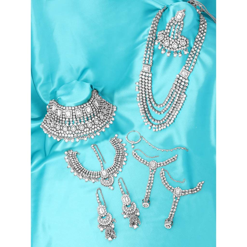 Ethnic Traditional Gold Plated Kundan Studded Dulhan Bridal Jewellery Set With Choker Earrings Maang Tikka Hathph : PF36BR02RW