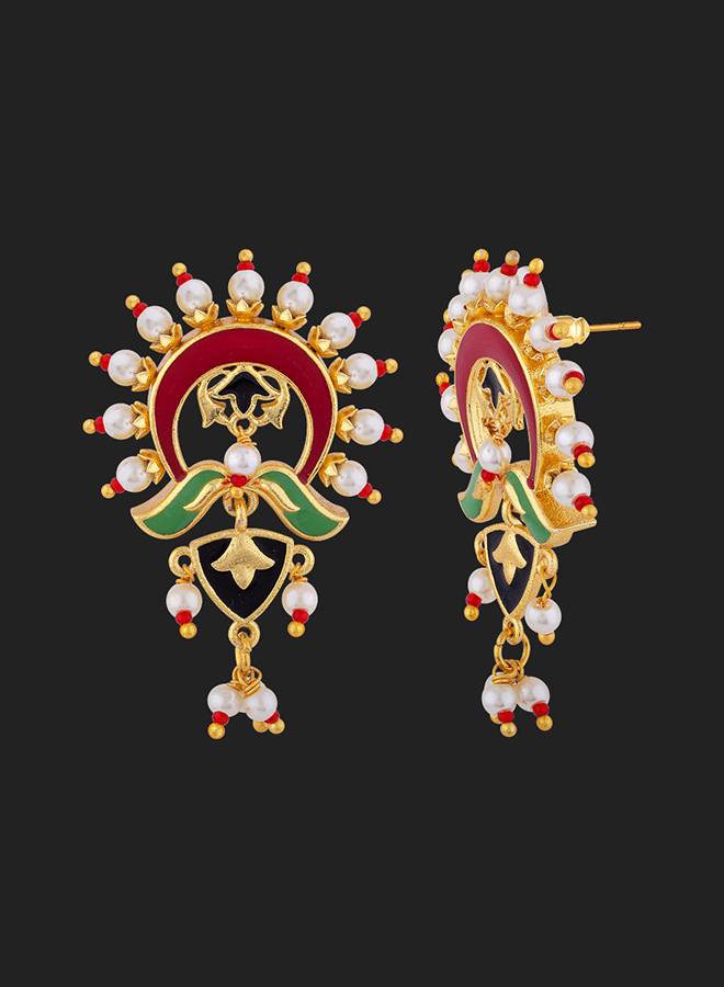 Tahira Glorious Red Mini Crown Earrings : 8905124055436