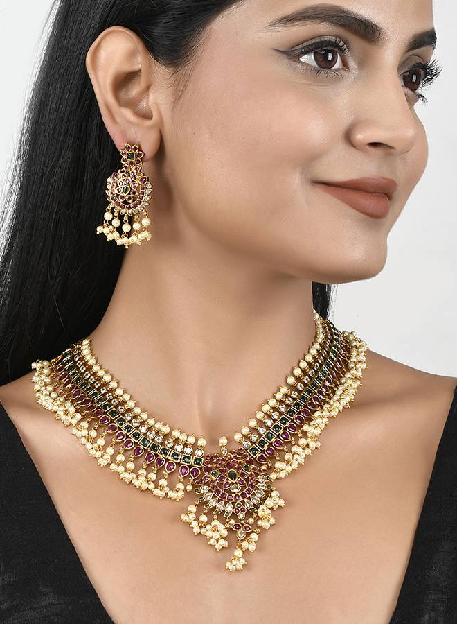 Heavily Embellished Pearl Beads Ethnic Jewellery Set : 8905124478945