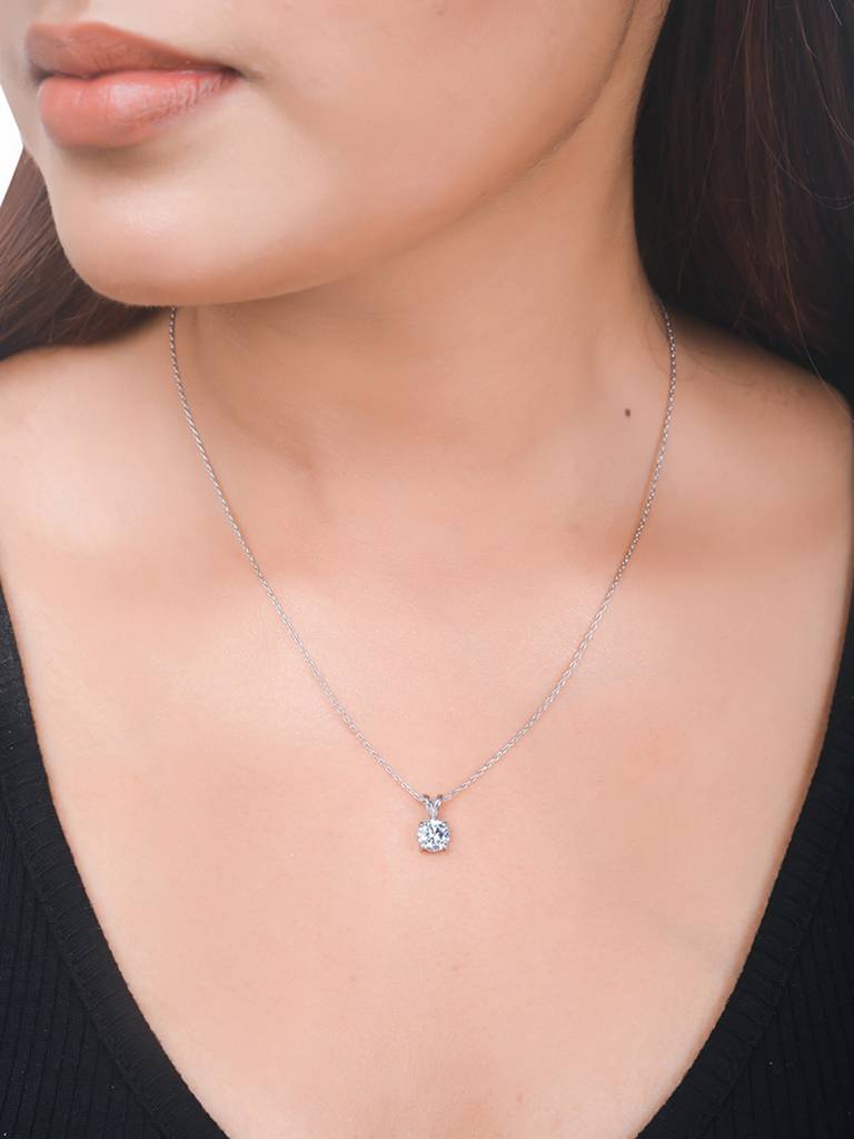 925 Sterling Silver Cz Embedded Pendant With Chain : 8905124441543