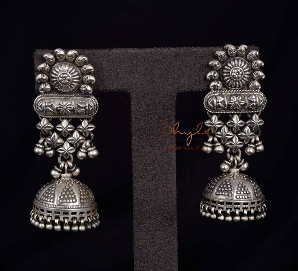 Jhumri Intricate Jali Jhumka : SE4013