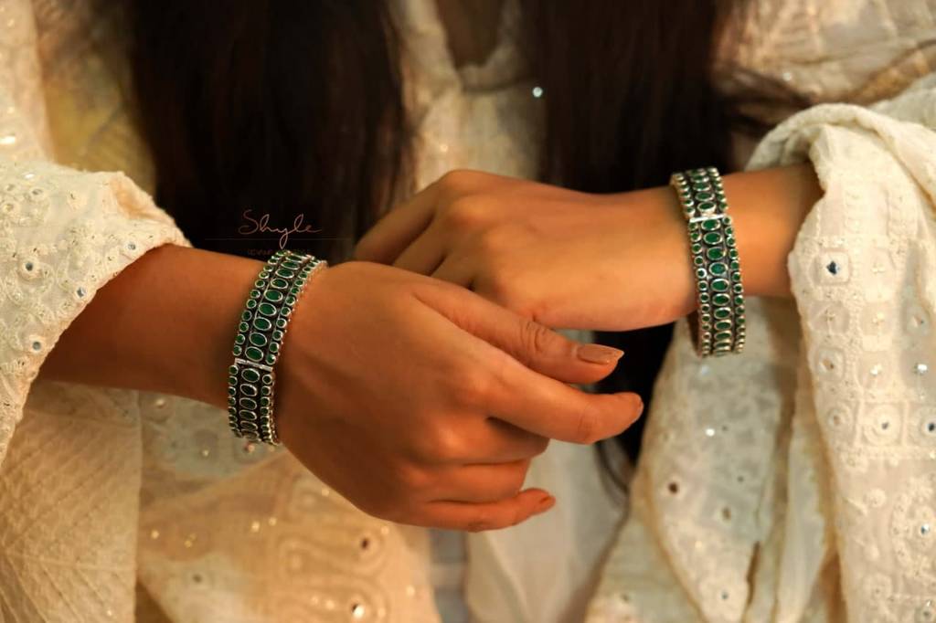 Tattva Hara Jadau Timeless Kada : SK1047-2-12