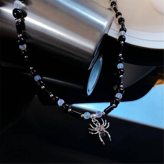 Cursed Spider Necklace : NS12216