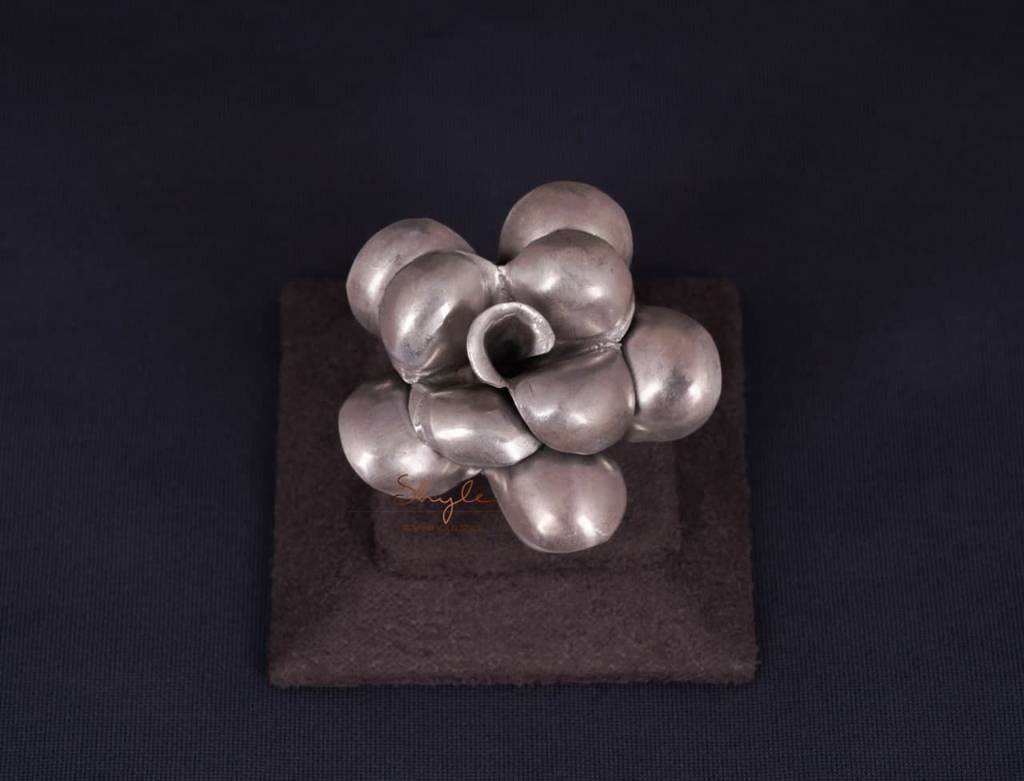 Moh Fine Rose Statement Ring : SR1014