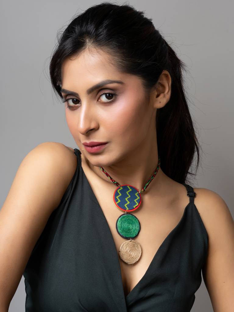 Handmade Green Blue Jute Fabric Necklace With Twisted Dori : LAANP166