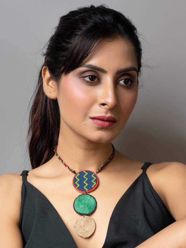 Handmade Green Blue Jute Fabric Necklace With Twisted Dori : LAANP166