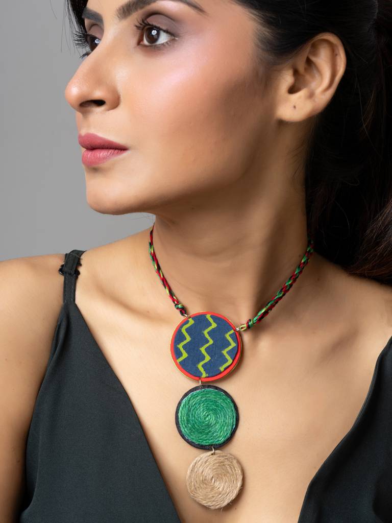 Handmade Green Blue Jute Fabric Necklace With Twisted Dori : LAANP166