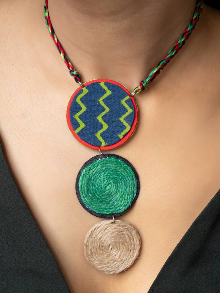 Handmade Green Blue Jute Fabric Necklace With Twisted Dori : LAANP166